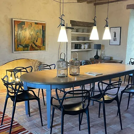 Сasa de vacaciones La Maison De La Lande Cuissai